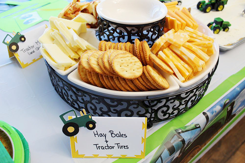 tractor themed birthday party for toddler food