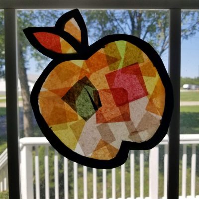 Apple Suncatcher Craft (Apple Week)